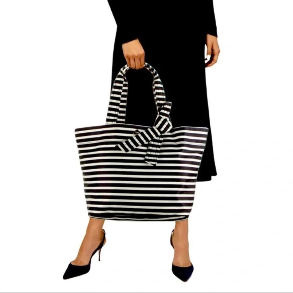 ⬇️⭐️ Kate Spade New York Barbara Flatiron Tote Bag Large Black & White Stripe